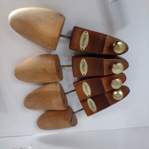 Dillard's Wooden Shoe Cedar Wooden Stretcher